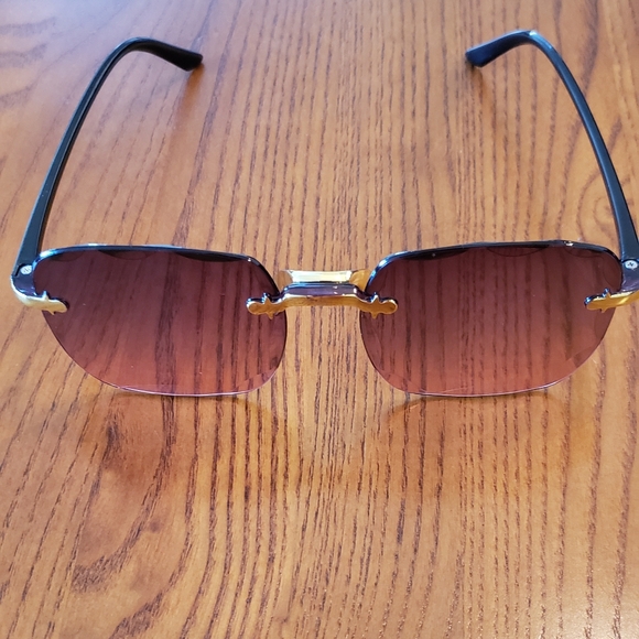 Jing Pin convertible mini shoulder bag w/matching sunglasses, purple - NEW - Picture 5 of 12